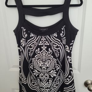 White House Black Market Black and White Top